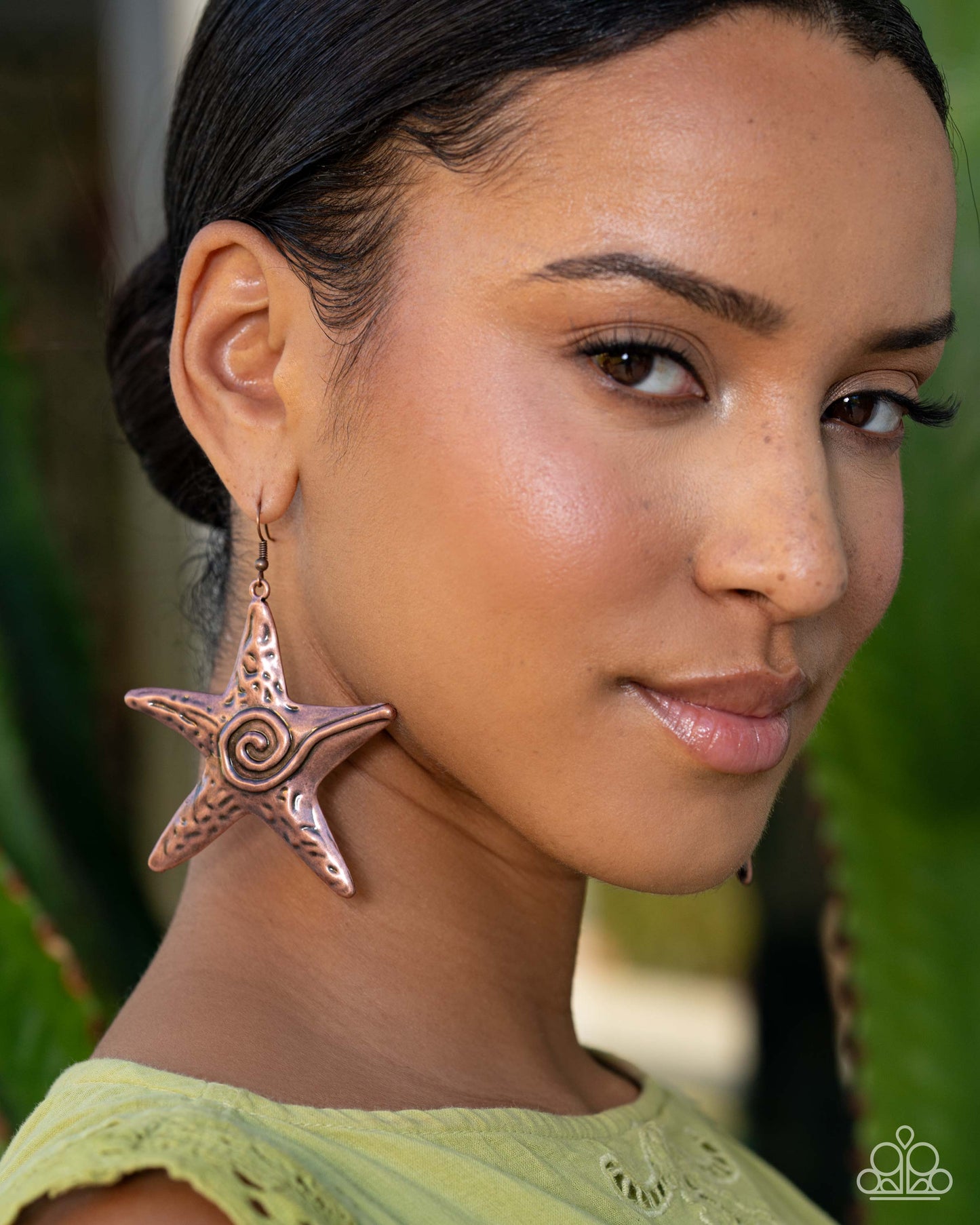 Stark Stars - Copper - Paparazzi Earring Image