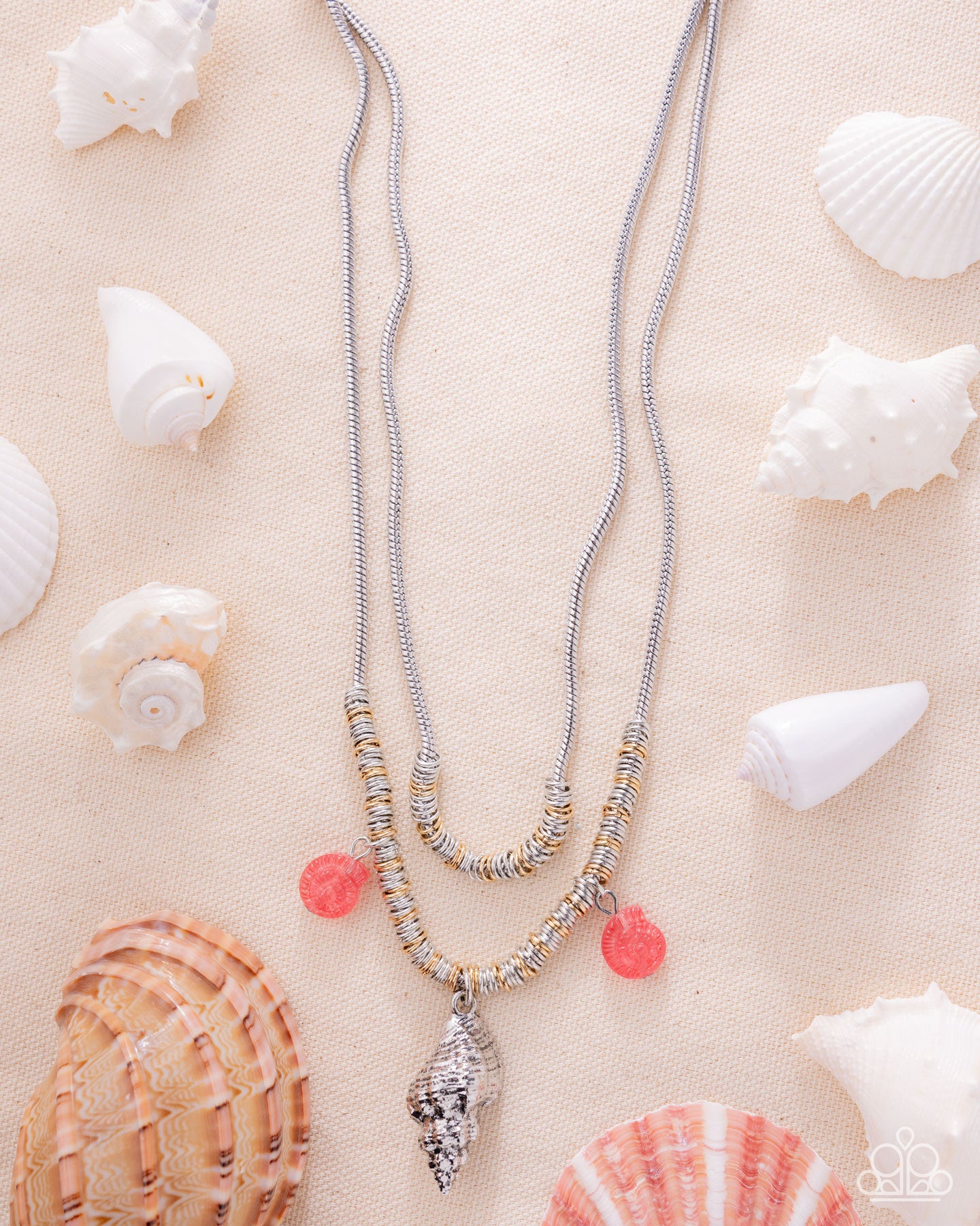 Seashell Sentiment - Paparazzi Necklace Image