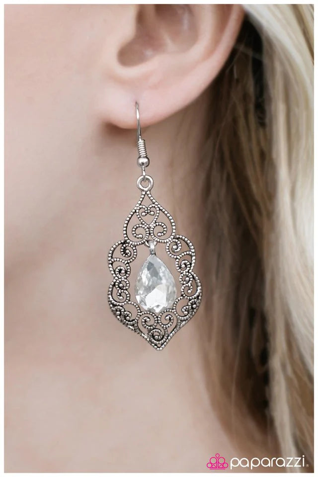 Pendiente Paparazzi ~ La Selección - Blanco