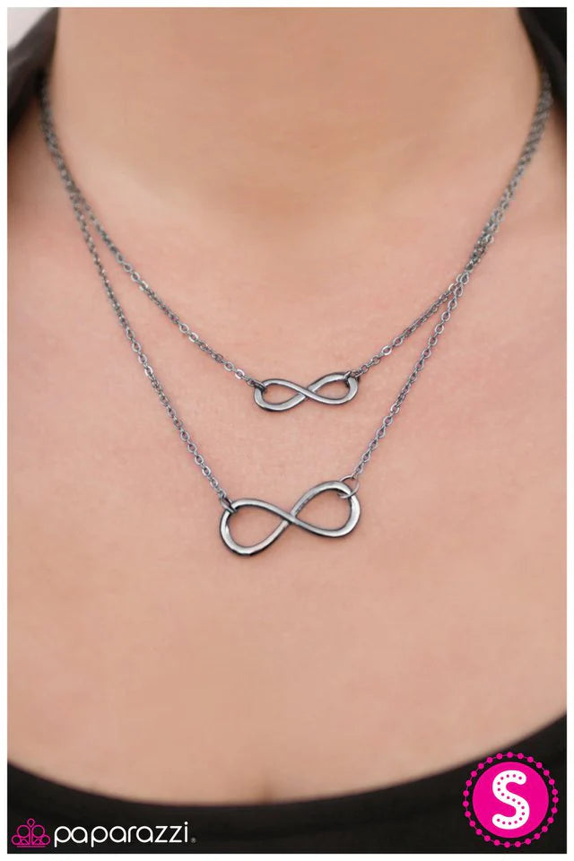 Paparazzi Necklace ~ Always On My Mind - Black