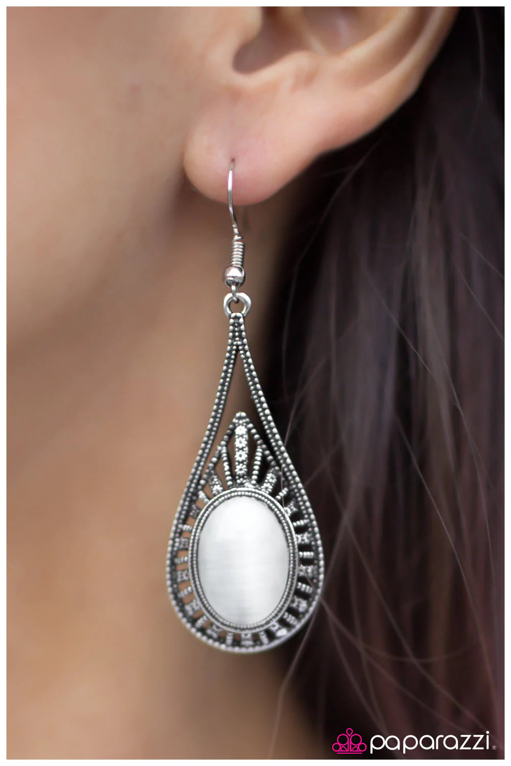 Paparazzi Earring ~ Silver Spoons - White