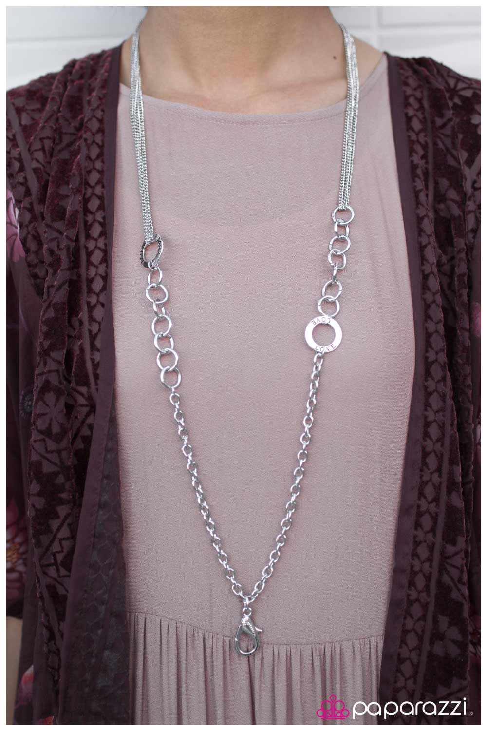 Paparazzi Necklace ~ Tough Love - Silver