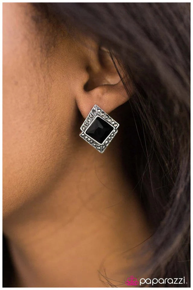Paparazzi Earring ~ Port Royal - Black