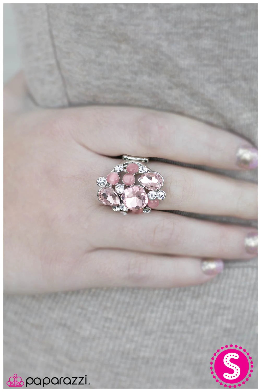 Paparazzi Ring ~ Build Me A Castle - Pink