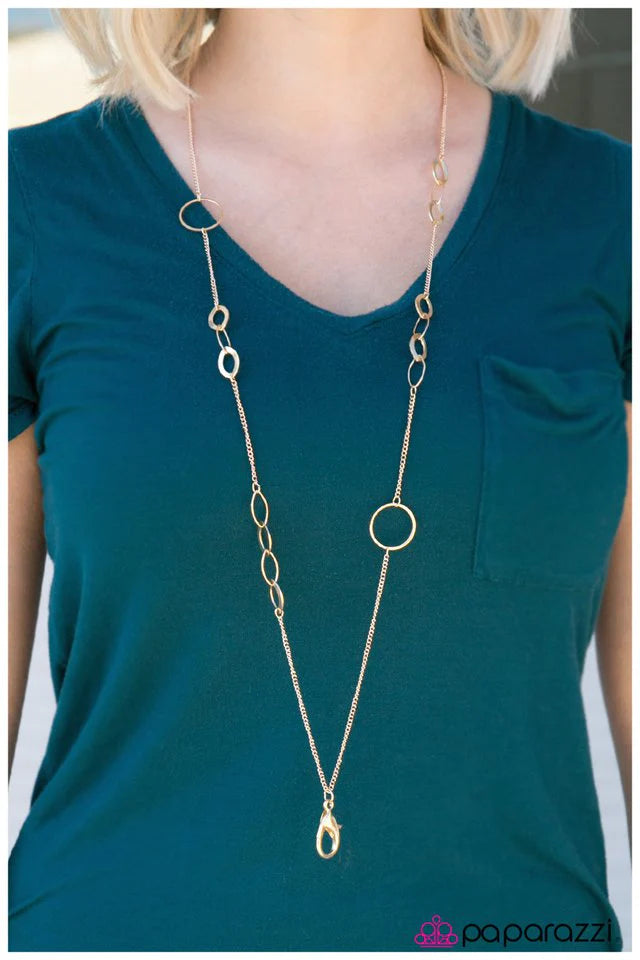Paparazzi Necklace ~ Barely There - Gold