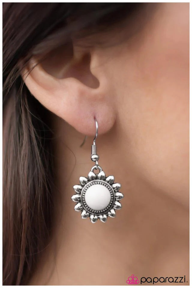 Paparazzi Earring ~ Pep Rally - White