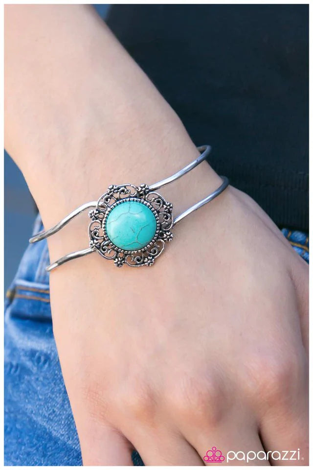 Pulsera Paparazzi ~ Solsticio de verano - Azul