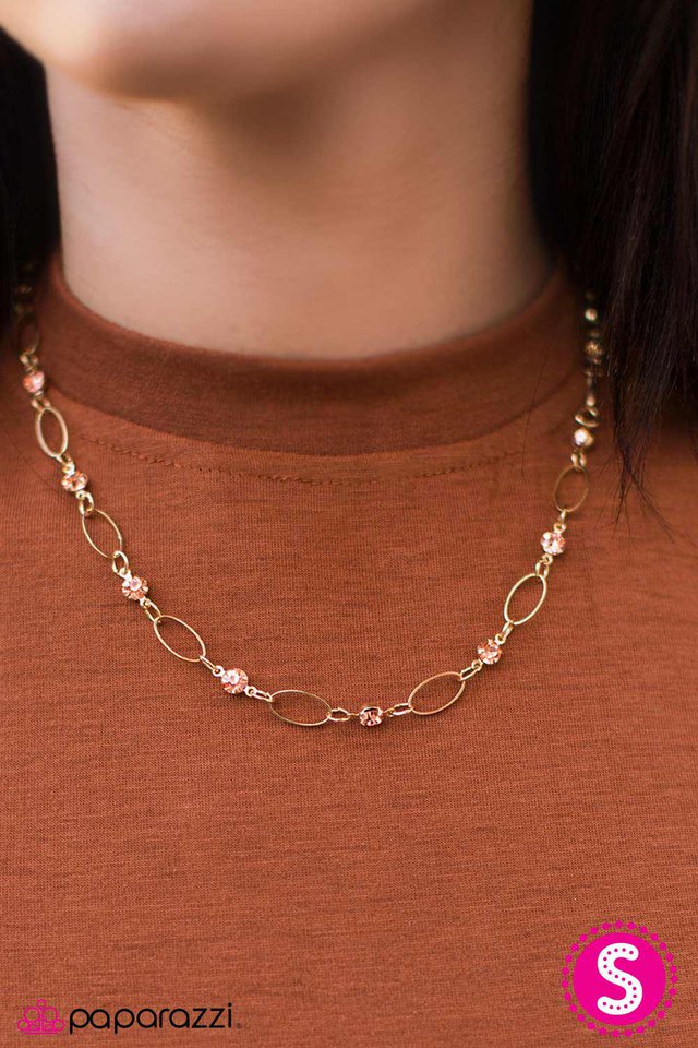 Collar Paparazzi ~ Lo mejor de los clásicos - Oro