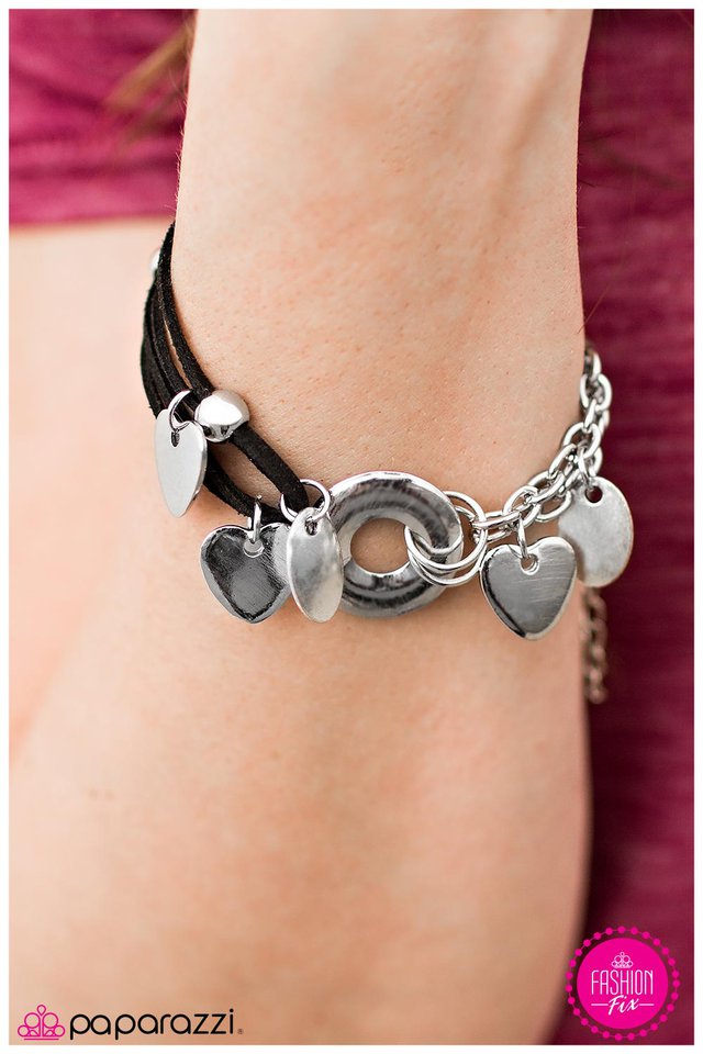Pulsera Paparazzi ~ Amantes en disputa - Negro