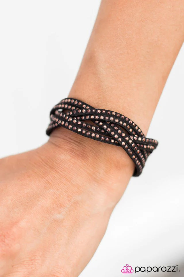 Pulsera Paparazzi ~ Home Run - Negro