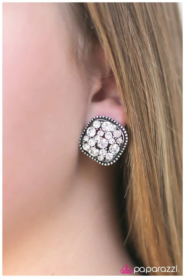 Paparazzi Earring ~ Let Them Talk - White