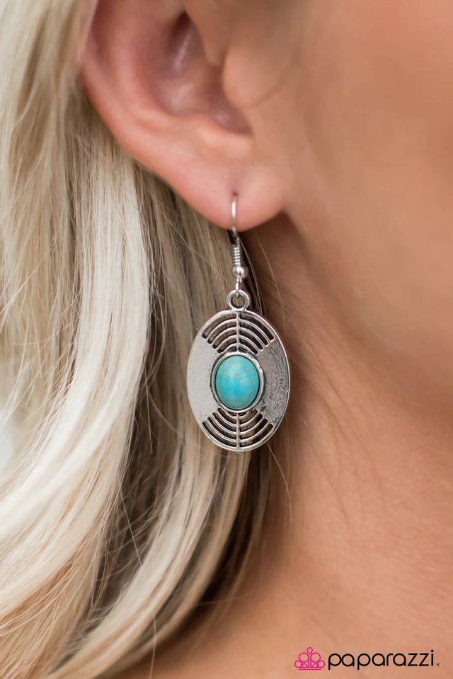 Paparazzi Earring ~ The Sound Barrier - Blue