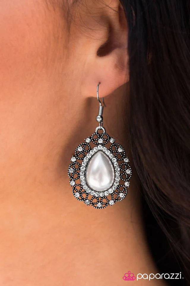 Paparazzi Earring ~ Always Wear Your Crown - White