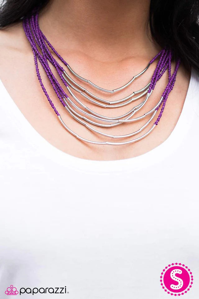 Collar Paparazzi ~ Living The GLEAM - Púrpura