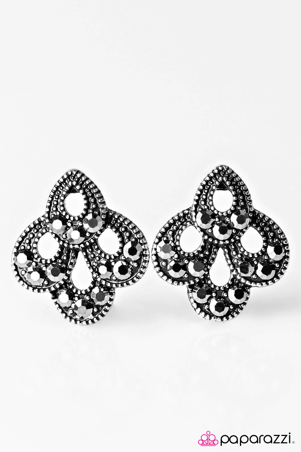 Paparazzi Earring ~ How To Steal A Million - Silver