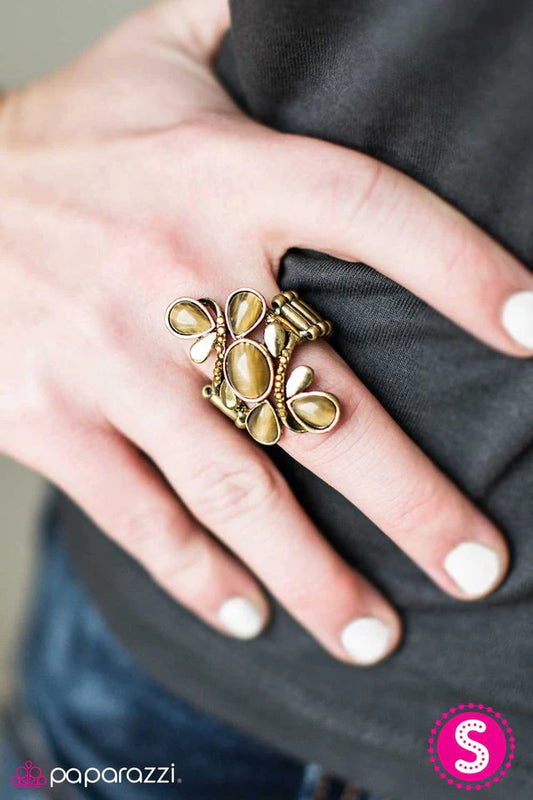 Paparazzi Ring ~ LUSTER For Life - Brass