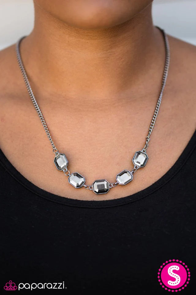 Paparazzi Necklace ~ Till The Money Runs Out - Black