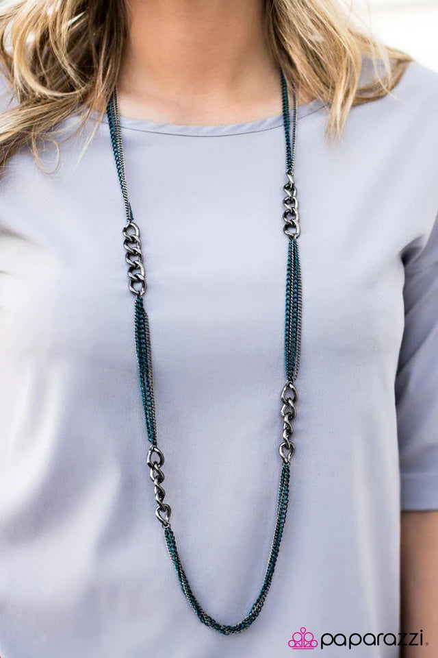 Collar Paparazzi ~ Serie Mundial - Azul