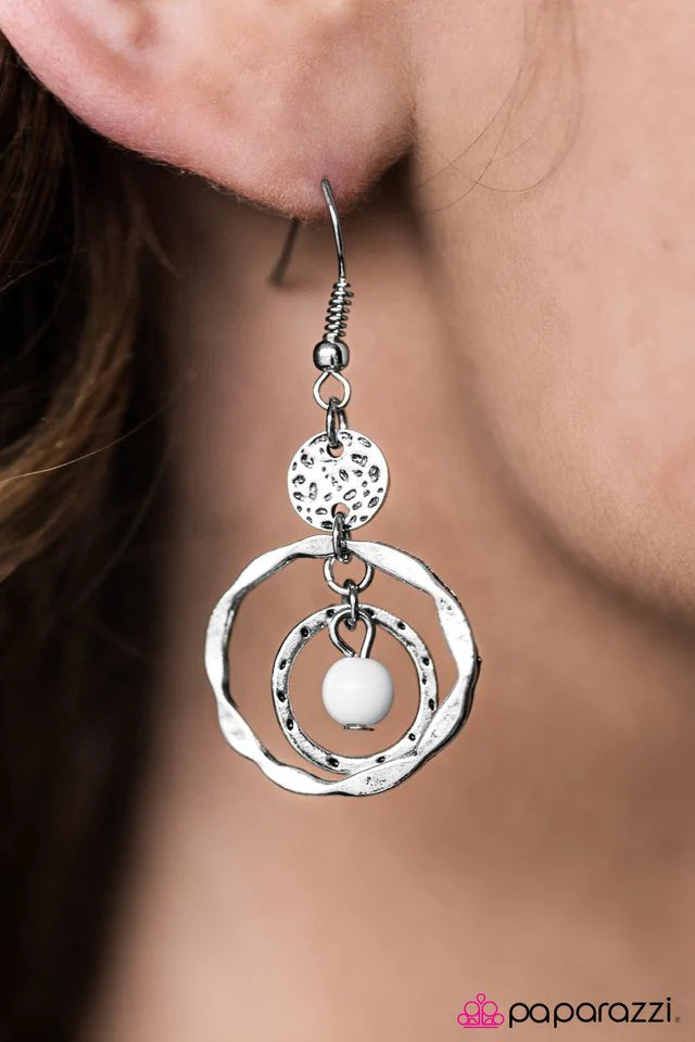 Paparazzi Earring ~ Rodeo Round Up - White