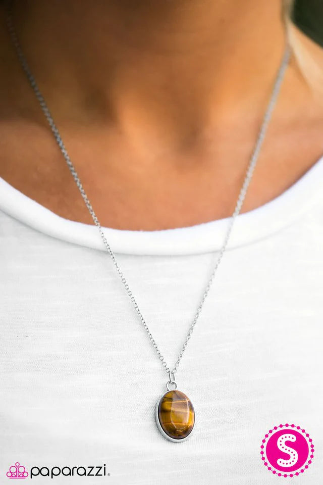 Collar Paparazzi ~ Canyon Country - Marrón