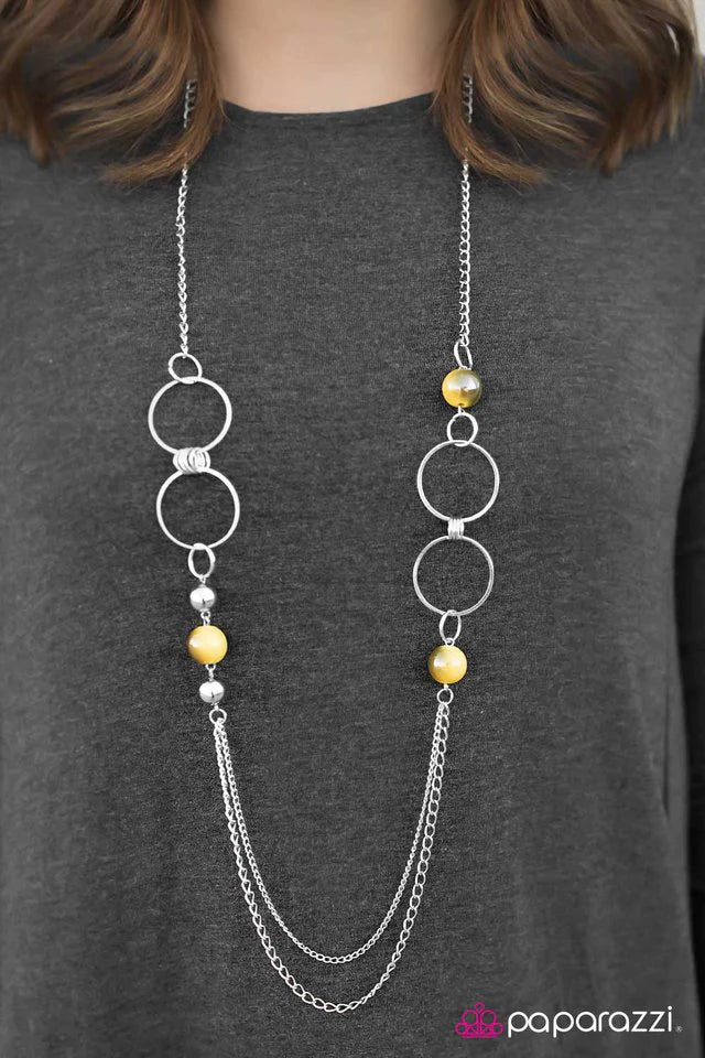 Collar Paparazzi ~ Termina lo que empezaste - Amarillo