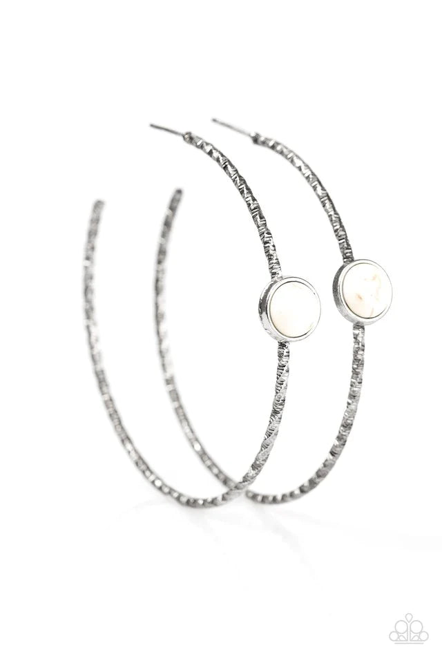 Pendiente Paparazzi ~ Buscador de tesoros - Blanco