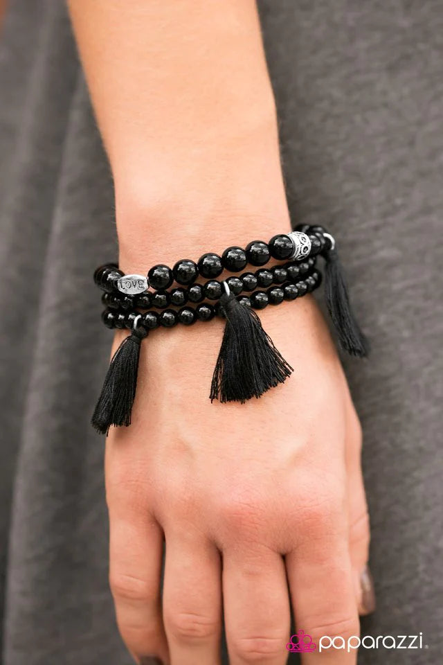 Paparazzi Bracelet ~ Studying Abroad - Black