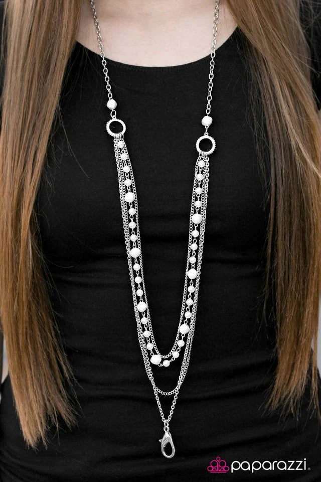 Paparazzi Necklace ~ City Girl - White