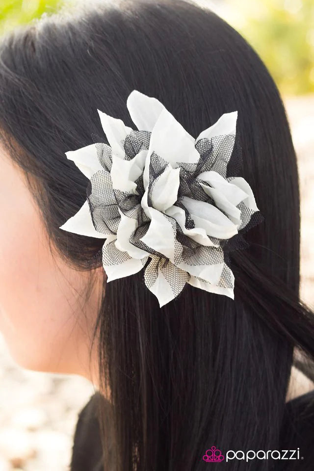 Paparazzi Hair Accessories ~ Petal Pinnacle - White