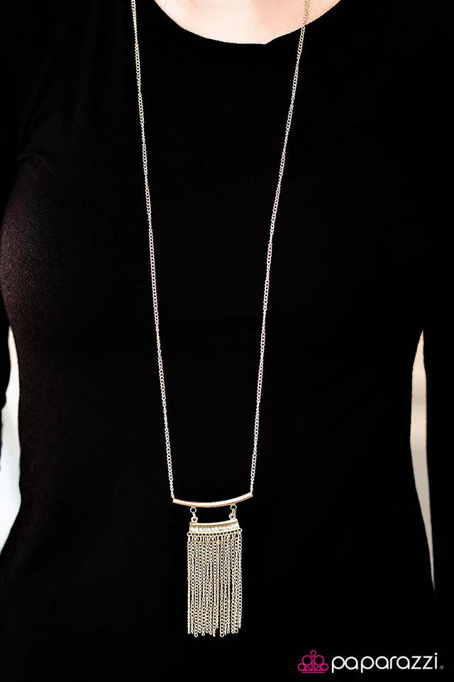 Collar Paparazzi ~ Tentadora tentadora - Oro