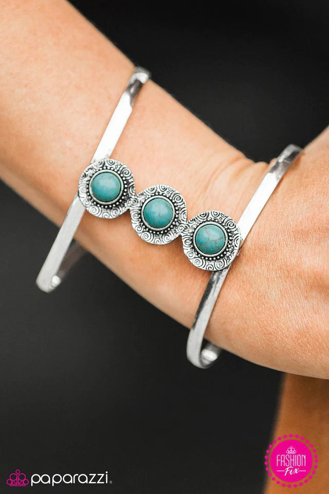 Pulsera Paparazzi ~ Melodía de la pradera - Azul