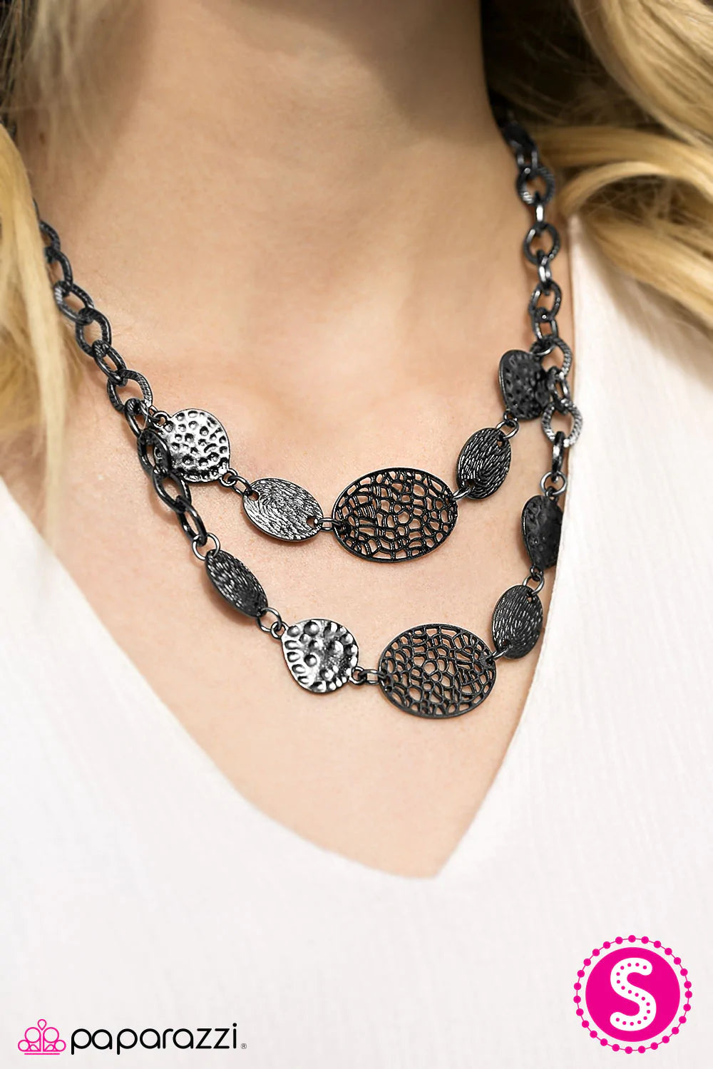 Paparazzi Necklace ~ Natures Way - Black