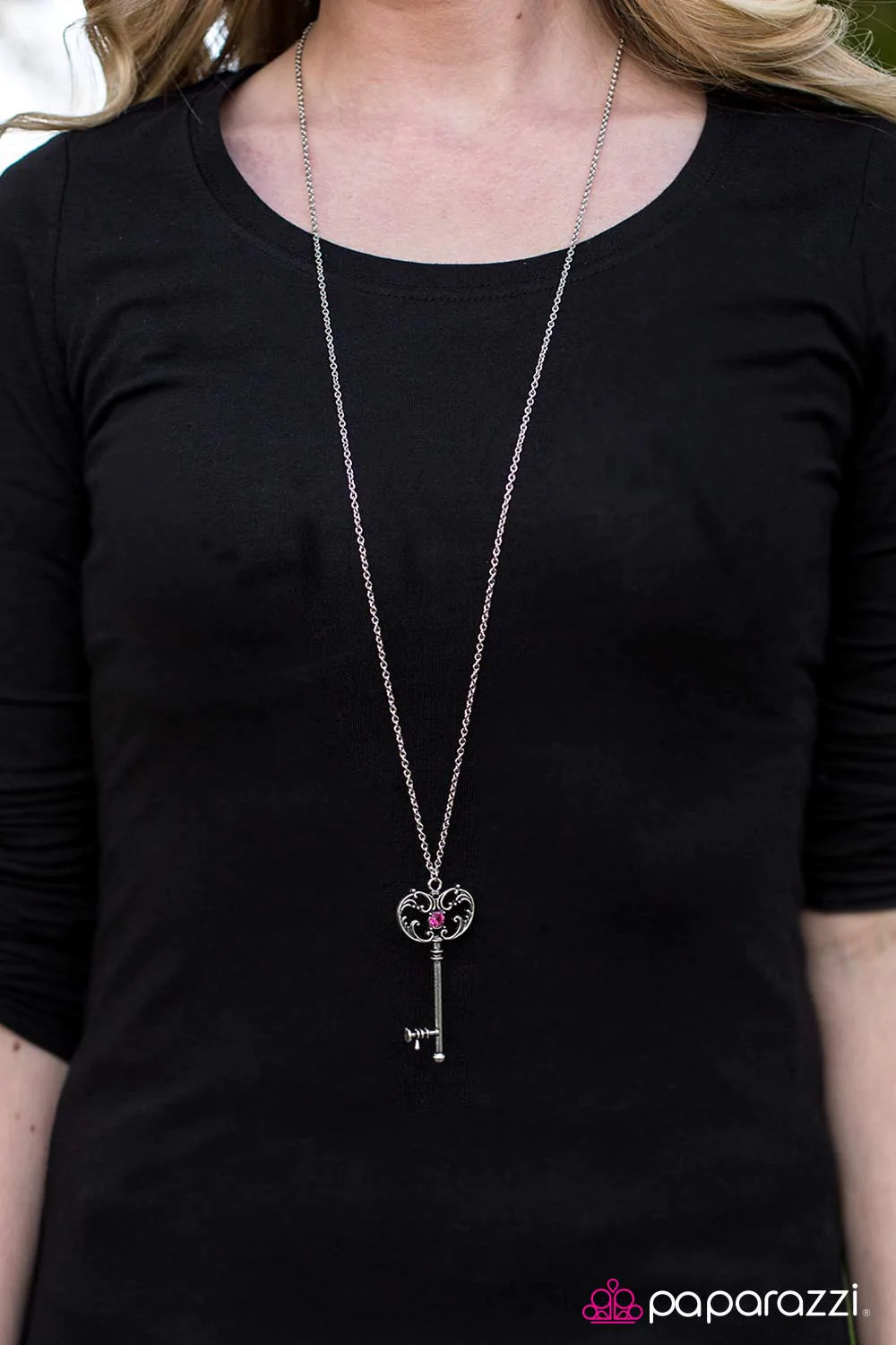 Paparazzi Necklace ~ Key Signature - Pink