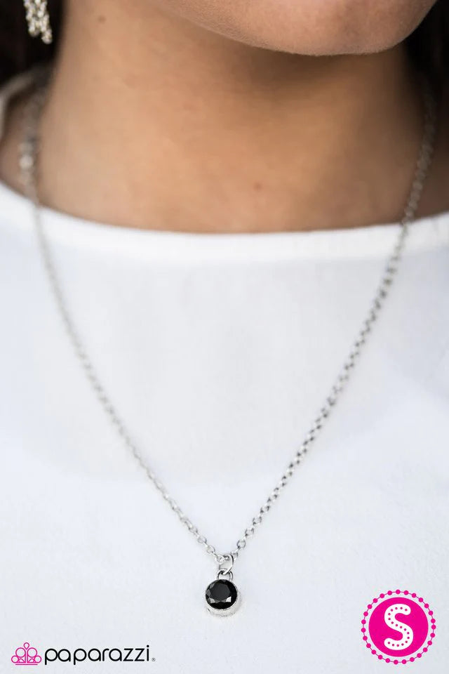 Collar Paparazzi ~ Just A Spark - Negro