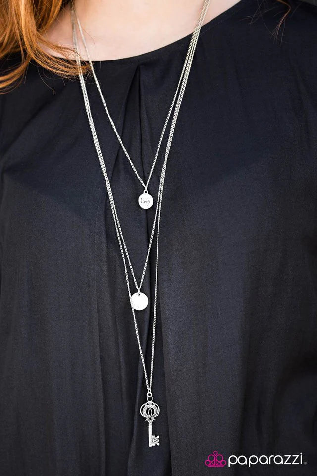 Paparazzi Necklace ~ The Key To Love - Silver