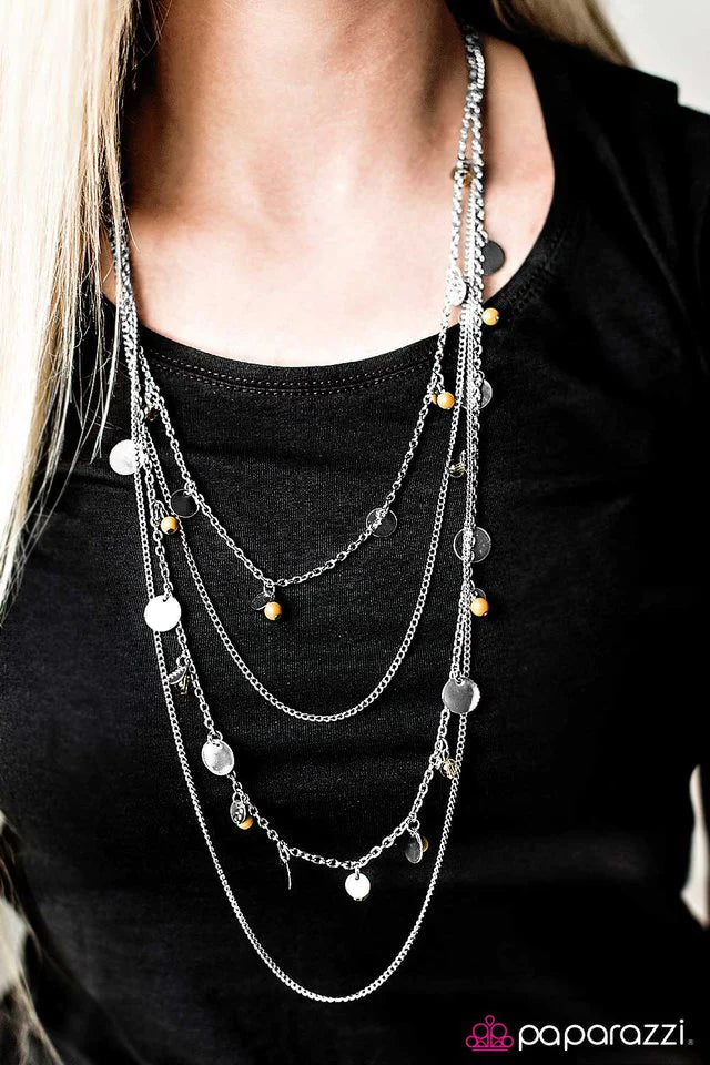 Collar Paparazzi ~ The Shake Up - Amarillo