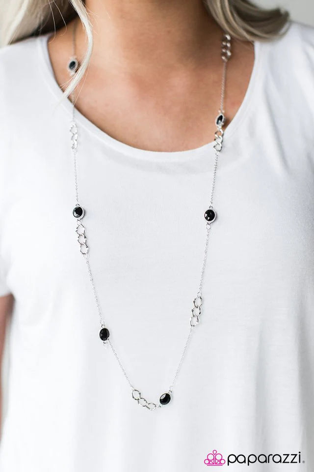Collar Paparazzi ~ Romance parisino - Negro