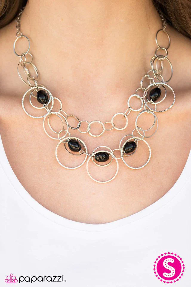 Collar Paparazzi ~ Rock Around the Clock - Negro