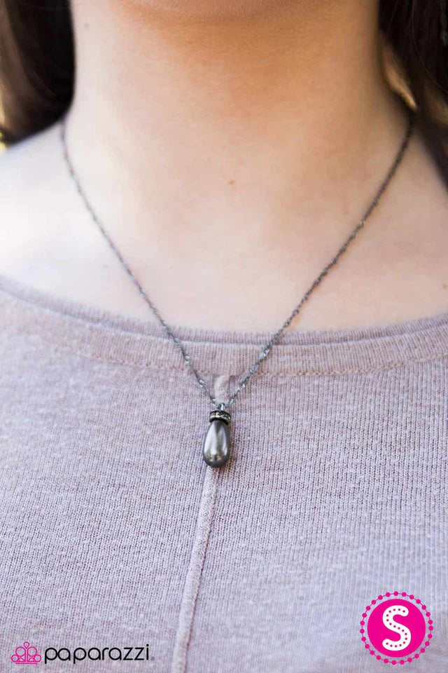 Paparazzi Necklace ~ Modern Etiquette - Black