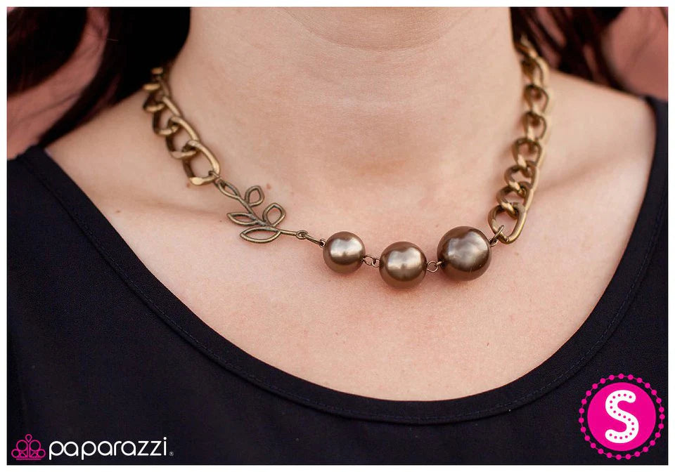 Paparazzi Necklace ~ Botanical Elegance - Brass