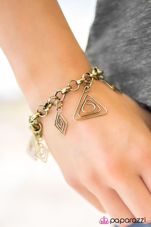 Paparazzi Bracelet ~ You A-MAZE Me! - Brass