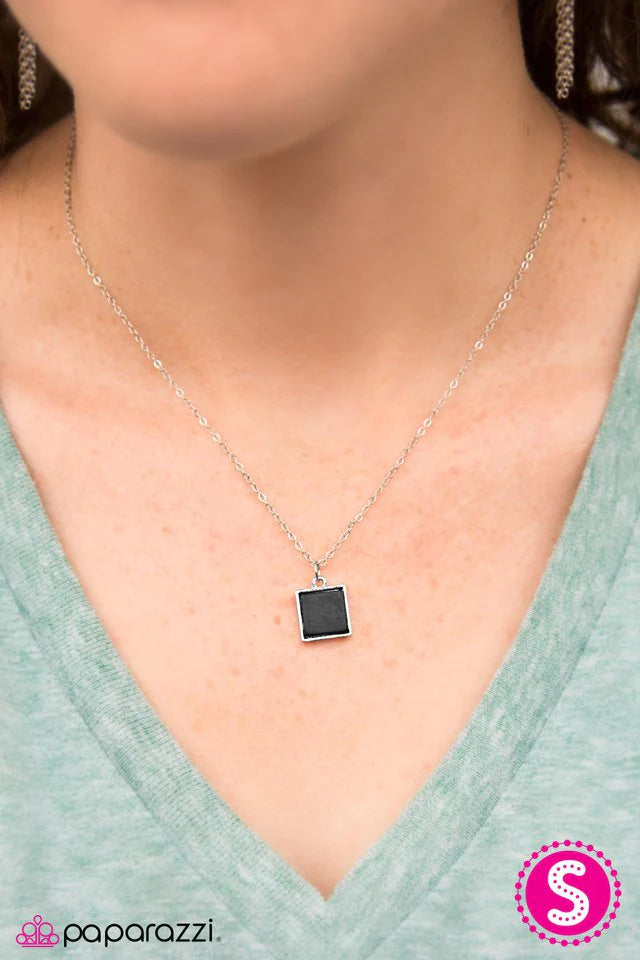 Paparazzi Necklace ~ Anasazi Cliffs - Black