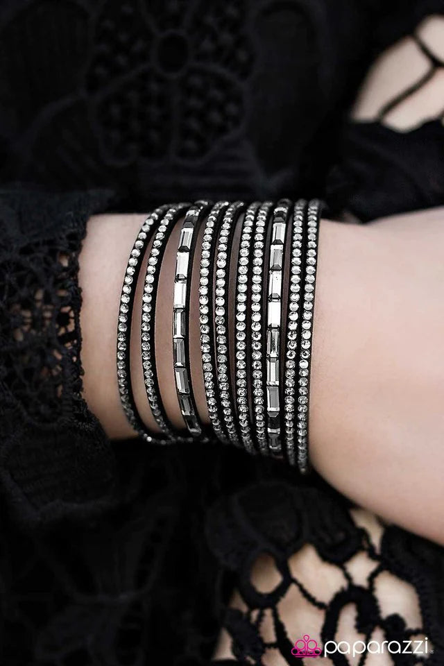 Pulsera Paparazzi ~ Elige tu precio - Negra