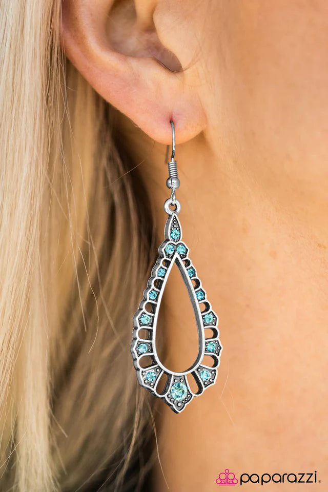 Paparazzi Earring ~ Girl Glam - Blue