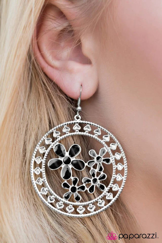 Paparazzi Earring ~ Springtime Pleasure - Black