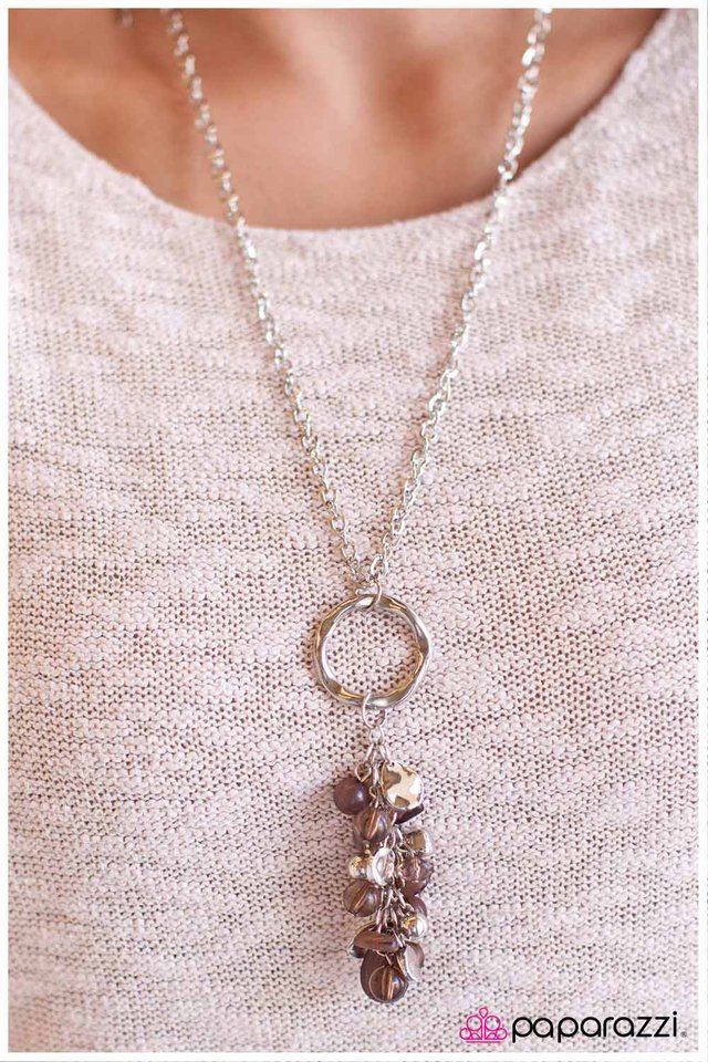 Collar Paparazzi ~ Hasta los confines de la Tierra - Marrón