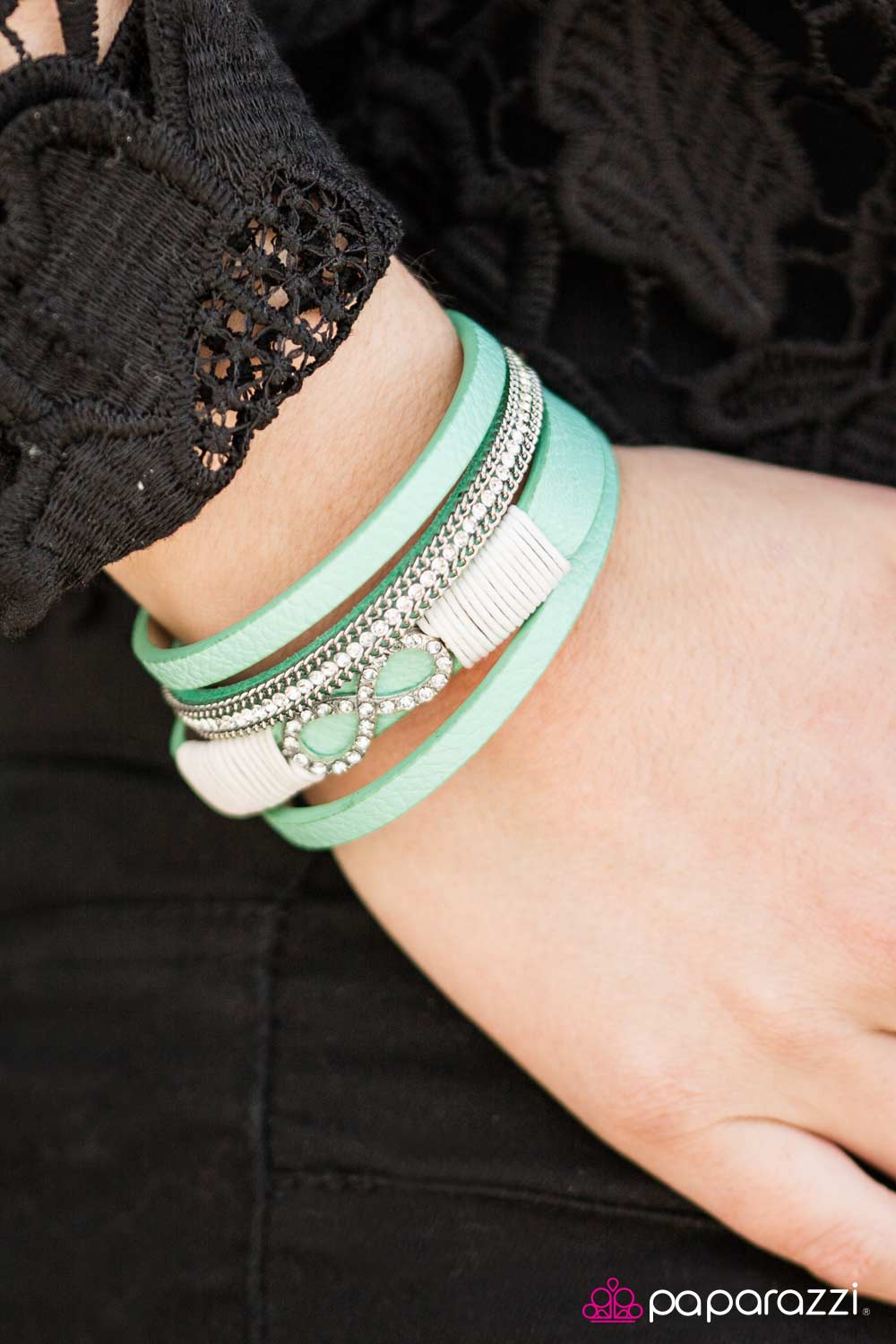 Pulsera Paparazzi ~ Felices para siempre - Verde