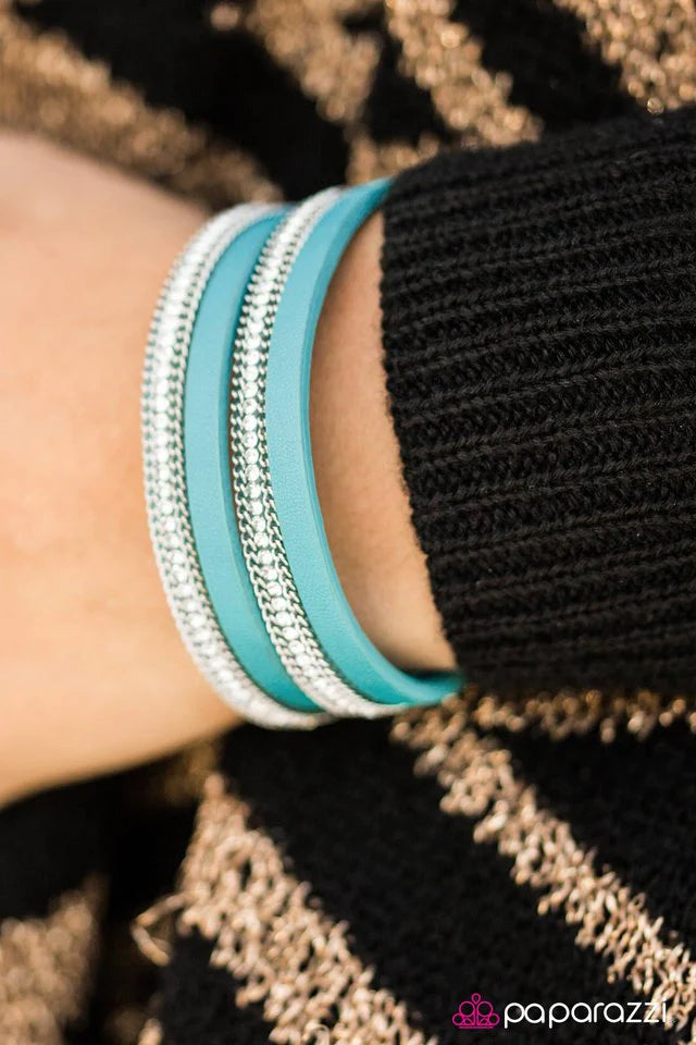 Pulsera Paparazzi ~ Flash Mob Fashion - Azul