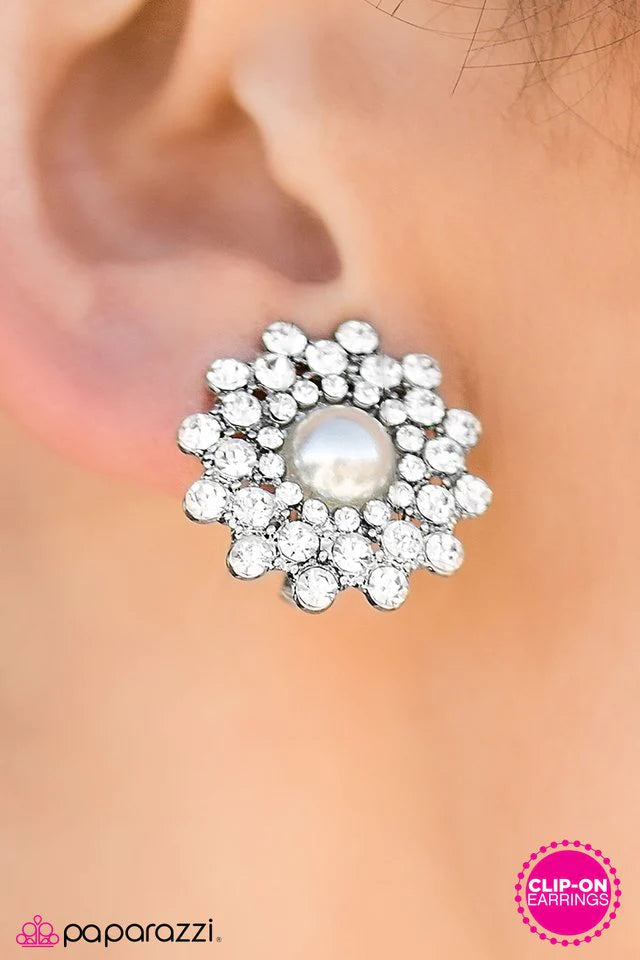 Paparazzi Earring ~ Snow Queen - White