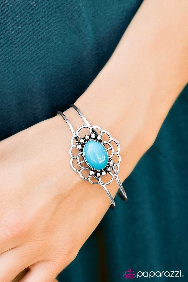 Pulsera Paparazzi ~ ¡Qué verano! - Azul